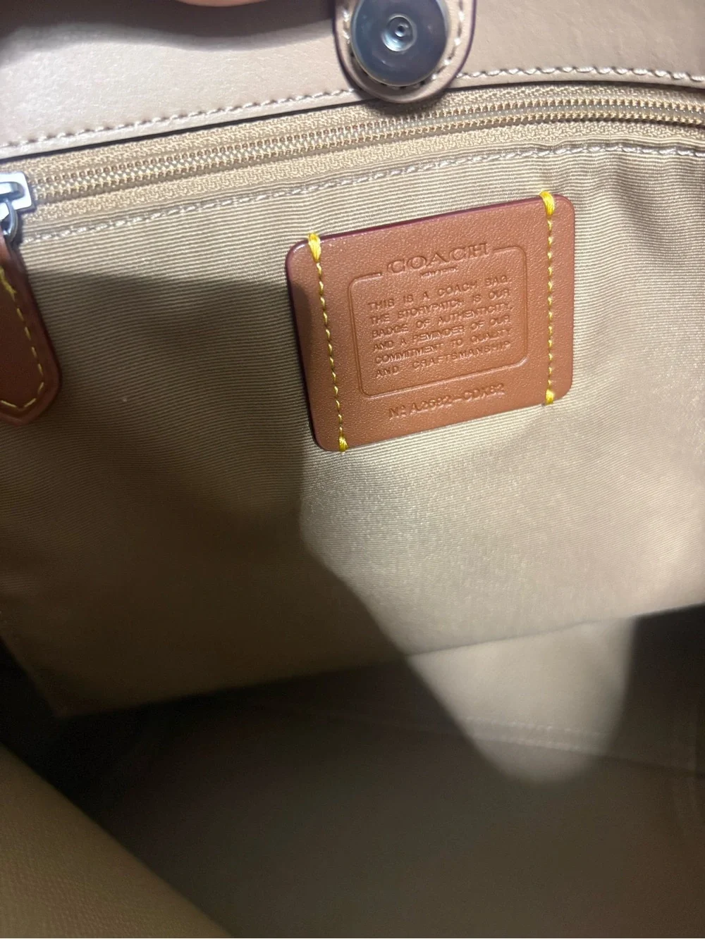 Coach classic tote